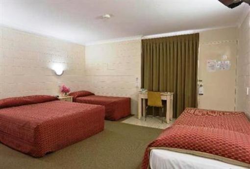фото отеля Nambour Lodge Motel