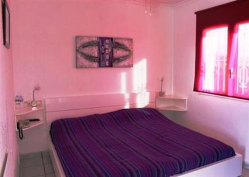 фото отеля Los Caballos Pension & Sporthotel Els Poblets