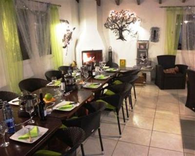 фото отеля Los Caballos Pension & Sporthotel Els Poblets