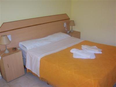 фото отеля Hotel Everest Cordoba (Argentina)