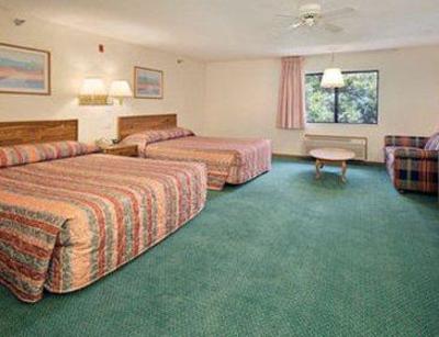фото отеля Longmont-Days Inn