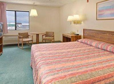 фото отеля Longmont-Days Inn