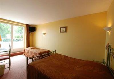 фото отеля Hotel du Lion d'Or Langres