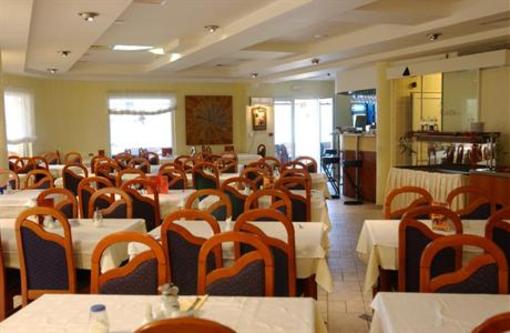 фото отеля Hotel Plaza Pag