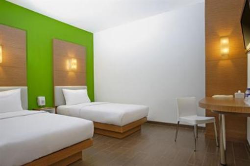 фото отеля Amaris Hotel Cirebon