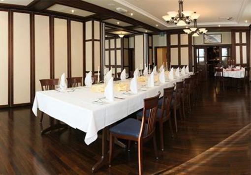 фото отеля Hotel & Restaurant Goldener Helm