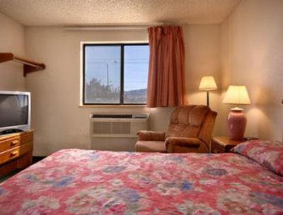 фото отеля Super 8 Kingman