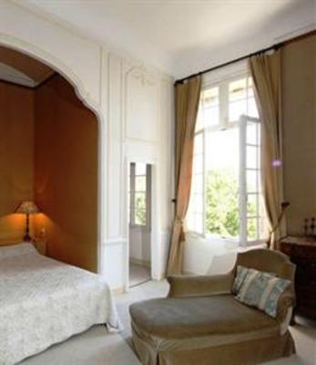 фото отеля Chateau d'Arpaillargues-et-Aureillac