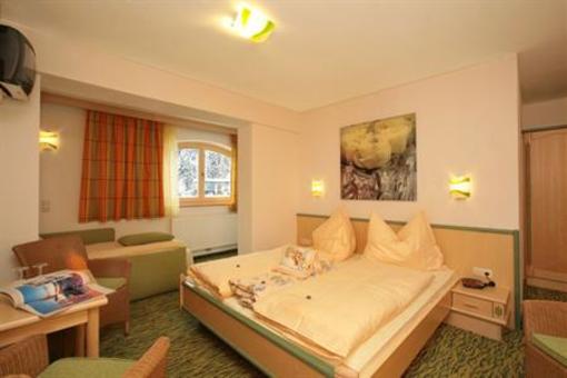 фото отеля Eder Michaela Hotel Saalbach-Hinterglemm
