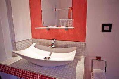 фото отеля Hostal Madrid Inn