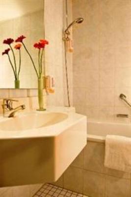 фото отеля Azimut Hotel Berlin Kurfuerstendamm