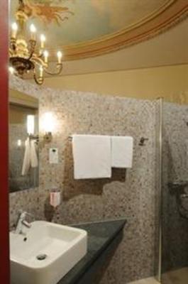 фото отеля Azimut Hotel Berlin Kurfuerstendamm