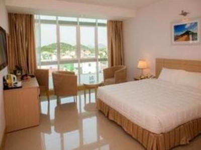 фото отеля Green Island Hotel