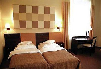 фото отеля La Petite Hotel