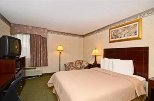 фото отеля Americas Best Value Inn Pittston