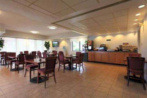 фото отеля Americas Best Value Inn Pittston