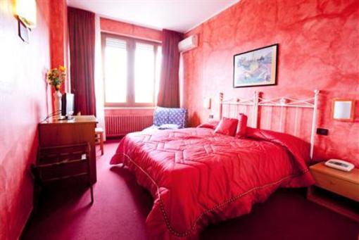 фото отеля Hotel Italia Lerici