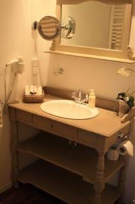 фото отеля Hotel Hahn Garni Schleswig