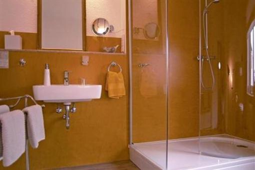 фото отеля Hotel Hahn Garni Schleswig