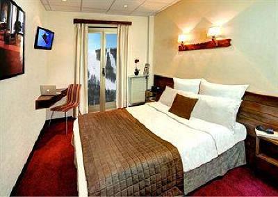 фото отеля Hotel Las Donnas Saint-Etienne-de-Tinee