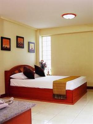 фото отеля Golden House Bangkok
