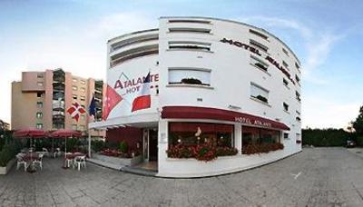 фото отеля Atalante Hotel