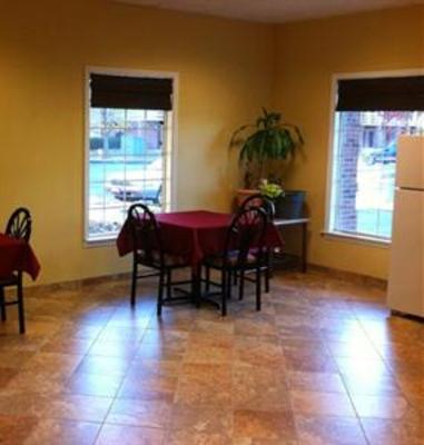 фото отеля Budget Inn Toledo-Maumee