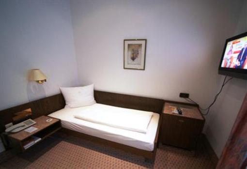 фото отеля Hotel Engelbert Iserlohn