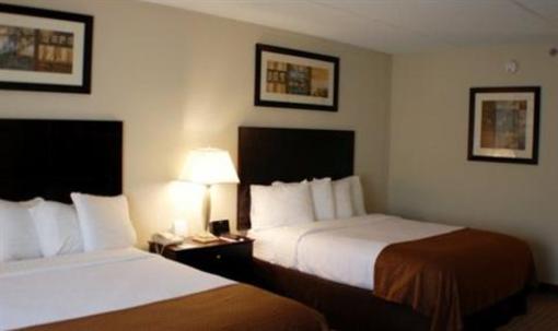 фото отеля Holiday Inn Berkshires