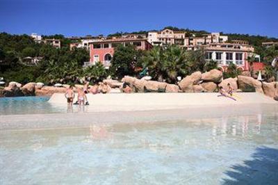 фото отеля Pierre & Vacances Les Restanques du Golfe St Tropez Hotel Grimaud