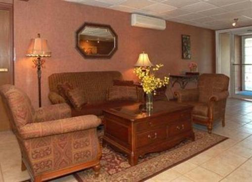 фото отеля Comfort Inn Saugerties