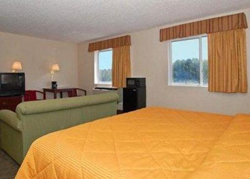 фото отеля Comfort Inn Saugerties