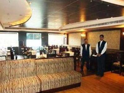 фото отеля Hotel Parkland Prashant Vihar New Delhi