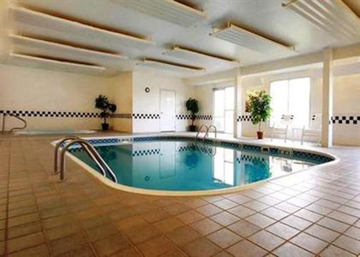фото отеля Days Inn Airport Lincoln