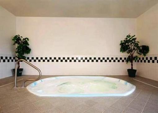 фото отеля Days Inn Airport Lincoln