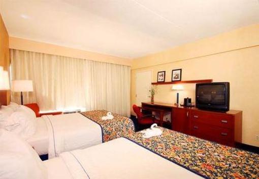 фото отеля Days Inn Airport Lincoln