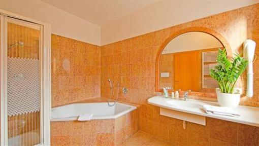 фото отеля Hotel Tyrol Auer