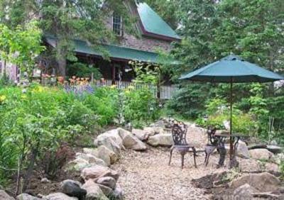 фото отеля Morgan House Bed and Breakfast and Wool Works Studio