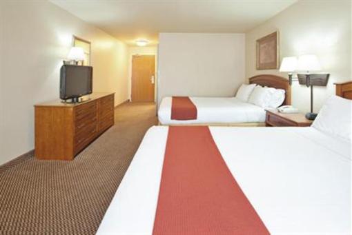 фото отеля Holiday Inn Express Hotel & Suites Cedar City