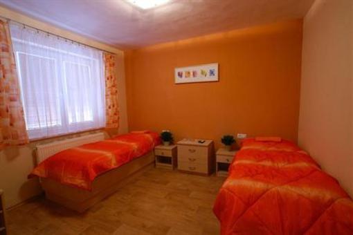 фото отеля Penzion Hustopece