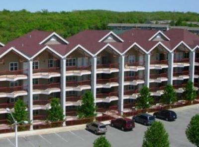 фото отеля Surrey Inn