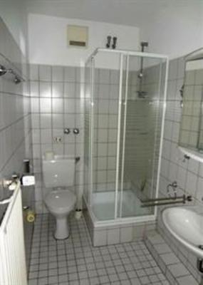 фото отеля Zur Dicken Eiche Hotel Munster