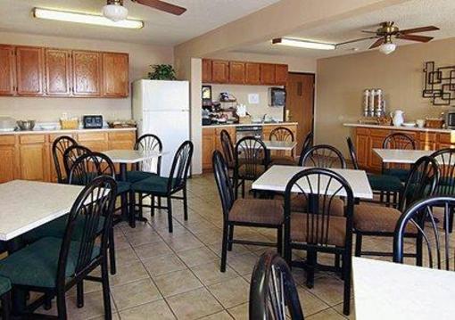 фото отеля Econo Lodge Ames