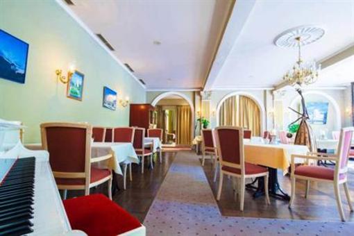 фото отеля Schloss Hotel Rheinsberg