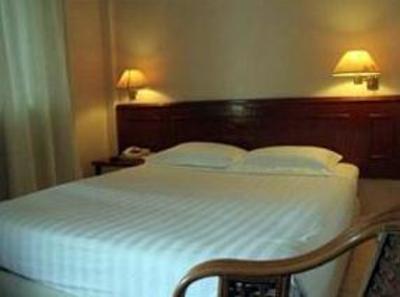 фото отеля Pacific Orient Hotel