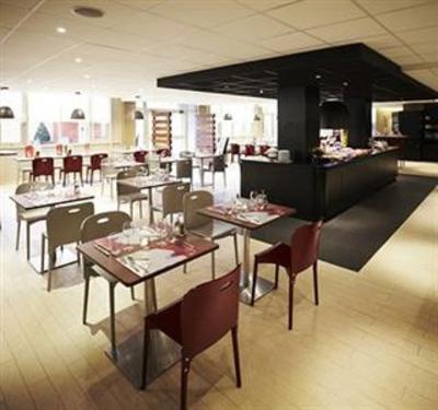 фото отеля Hotel Campanile Marne La Vallee Torcy