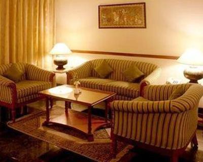 фото отеля Shraddha Inn Shirdi