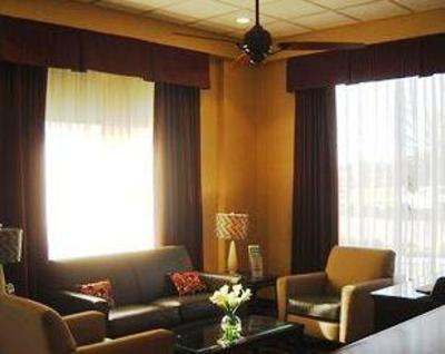 фото отеля America's Best Inn Portsmouth (New Hampshire)