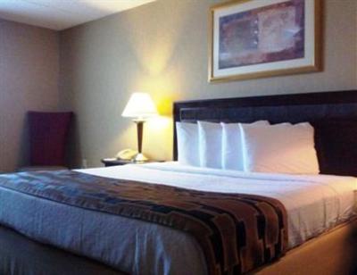 фото отеля America's Best Inn Portsmouth (New Hampshire)