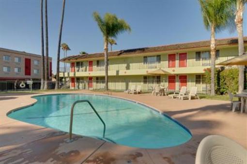 фото отеля Vagabond Inn San Jose (SJC Airport)